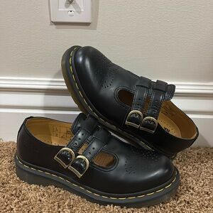 MARY JANE DOC MARTEN’s